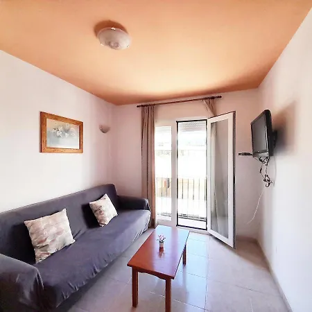 Vicenta Playa Carihuela شقة