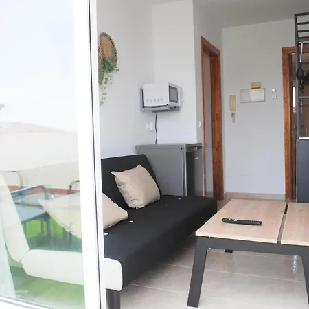 Vicenta Playa Carihuela توريمولينوس
