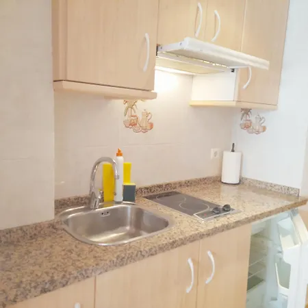 Vicenta Playa Carihuela شقة